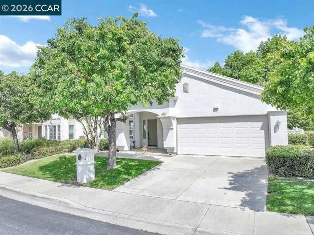 Property Slideshow image 1 of 44 | 1971 jubilee dr, Brentwood (Cc), CA, 94513