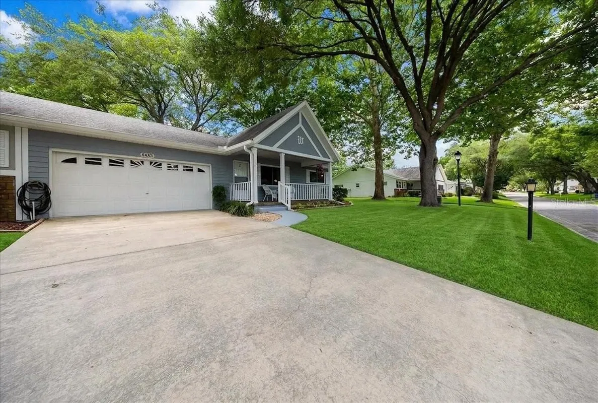 Property Slideshow image 1 of 51 | 8889 sw 96th st f, Ocala, FL, 34481