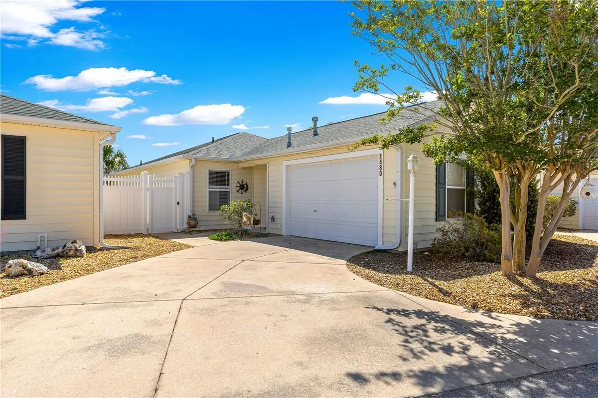 Property Slideshow image 1 of 55 | 1480 azteca loop, The Villages, FL, 32162
