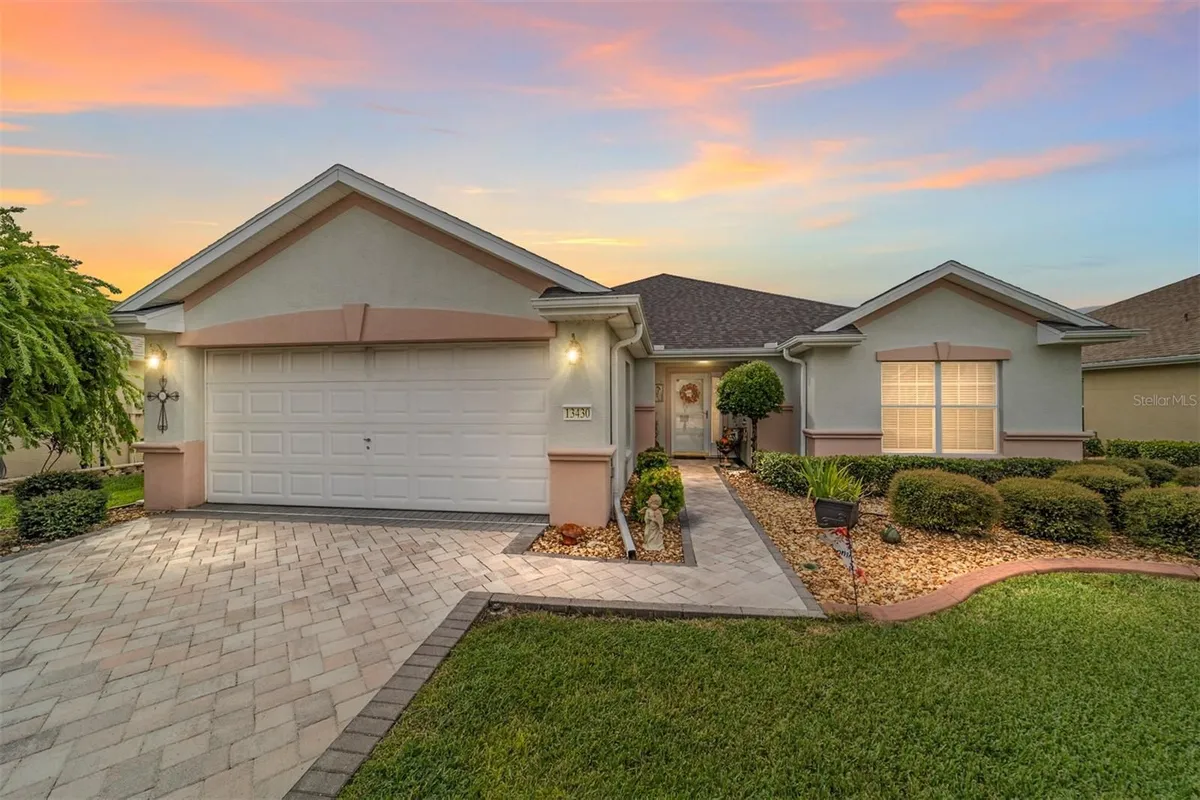Property Slideshow image 1 of 66 | 13430 se 86th cir, Summerfield, FL, 34491