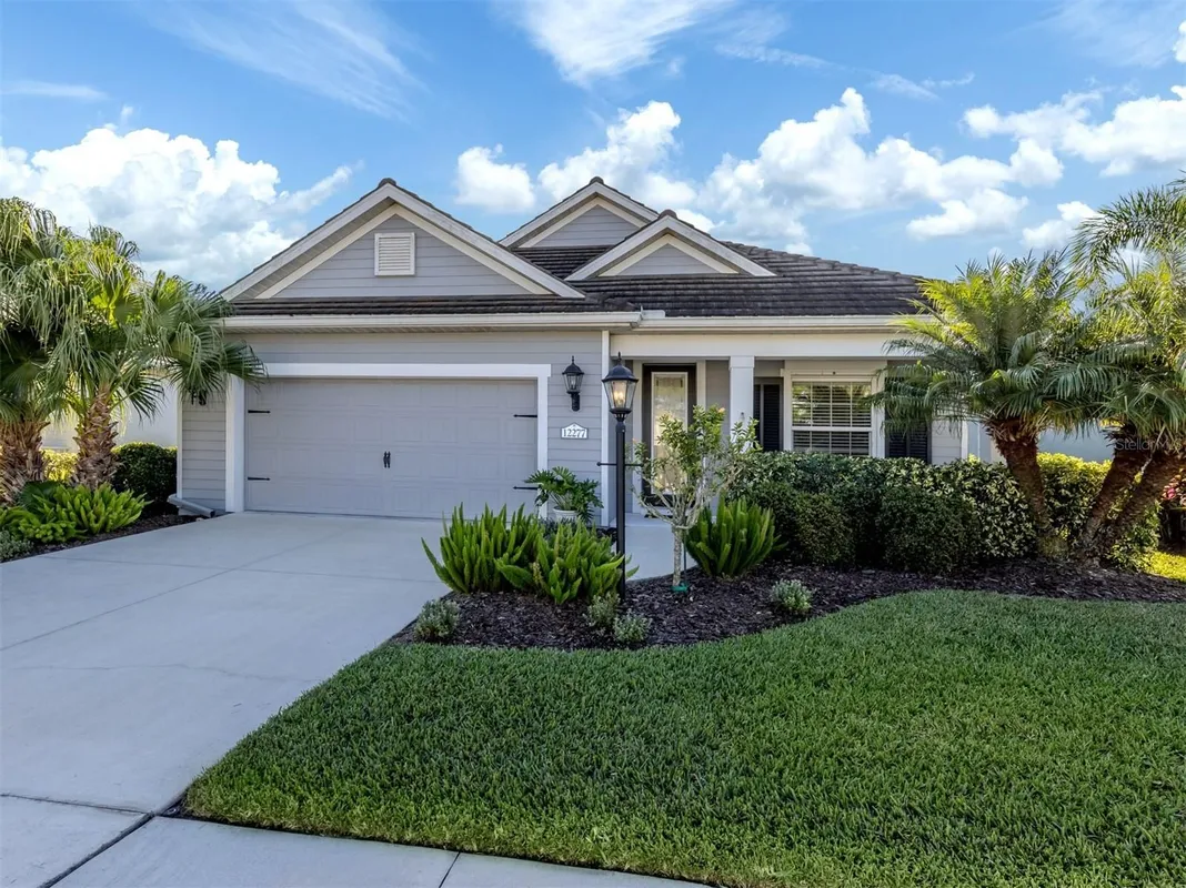 Property Slideshow image 1 of 86 | 12277 stuart dr, Venice, FL, 34293