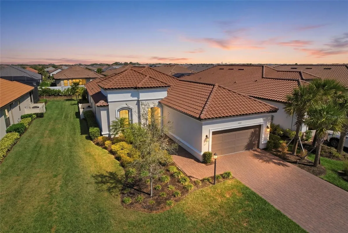 Property Slideshow image 1 of 59 | 16109 umbria pl, Bradenton, FL, 34211