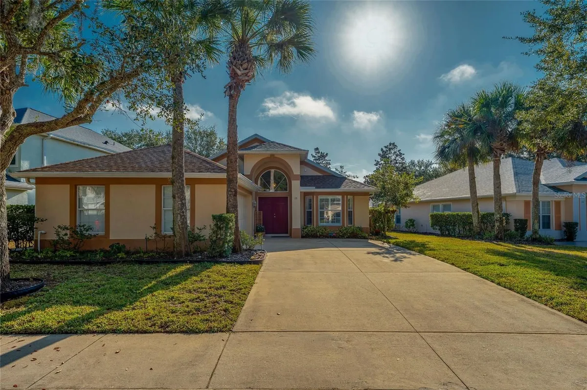 Property Slideshow image 1 of 39 | 23 pine harbor dr, Palm Coast, FL, 32137