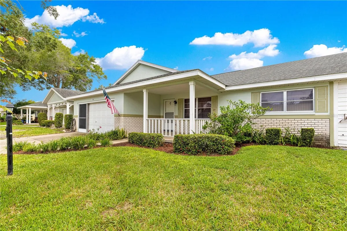 Property Slideshow image 1 of 22 | 8705 sw 95th st c, Ocala, FL, 34481