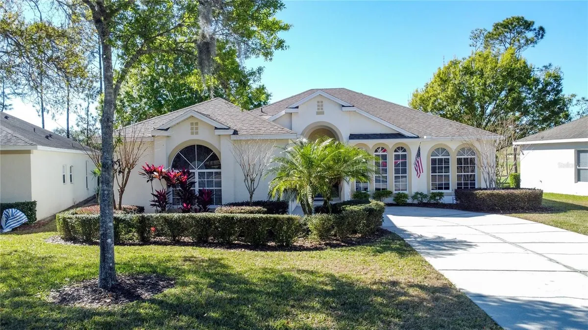 Property Slideshow image 1 of 87 | 3842 avon ct, Clermont, FL, 34711