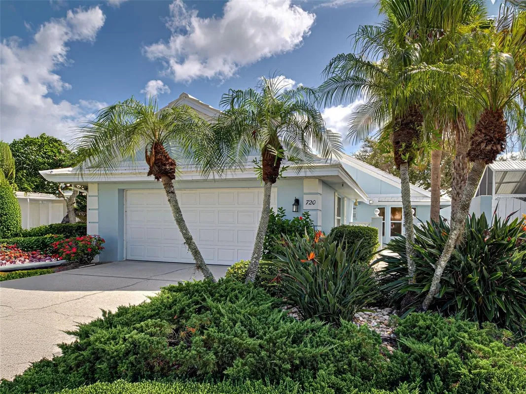 Property Slideshow image 1 of 62 | 720 brightside crescent dr 11, Venice, FL, 34293
