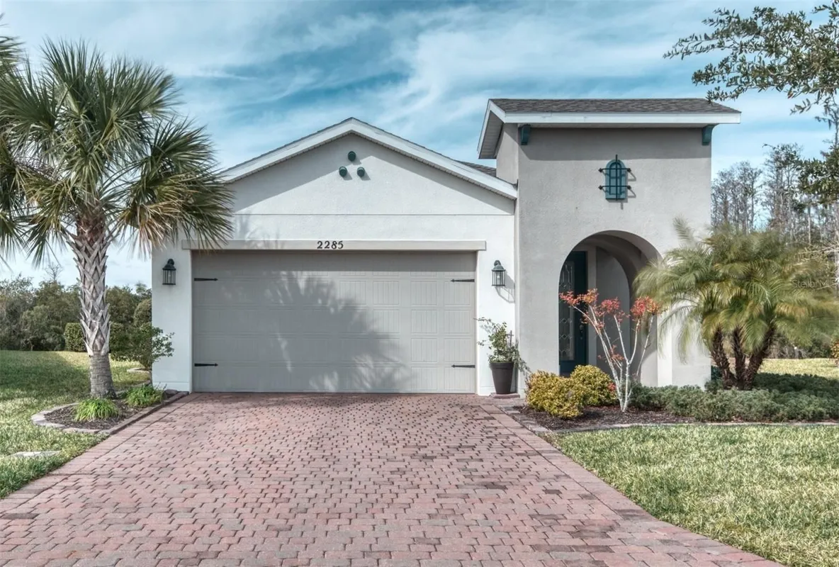 Property Slideshow image 1 of 54 | 2285 palm tree dr, Kissimmee, FL, 34759