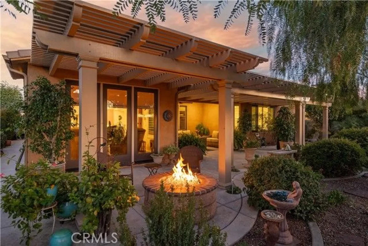 Property Slideshow image 1 of 49 | 1371 camino sueno, Hemet, CA, 92545