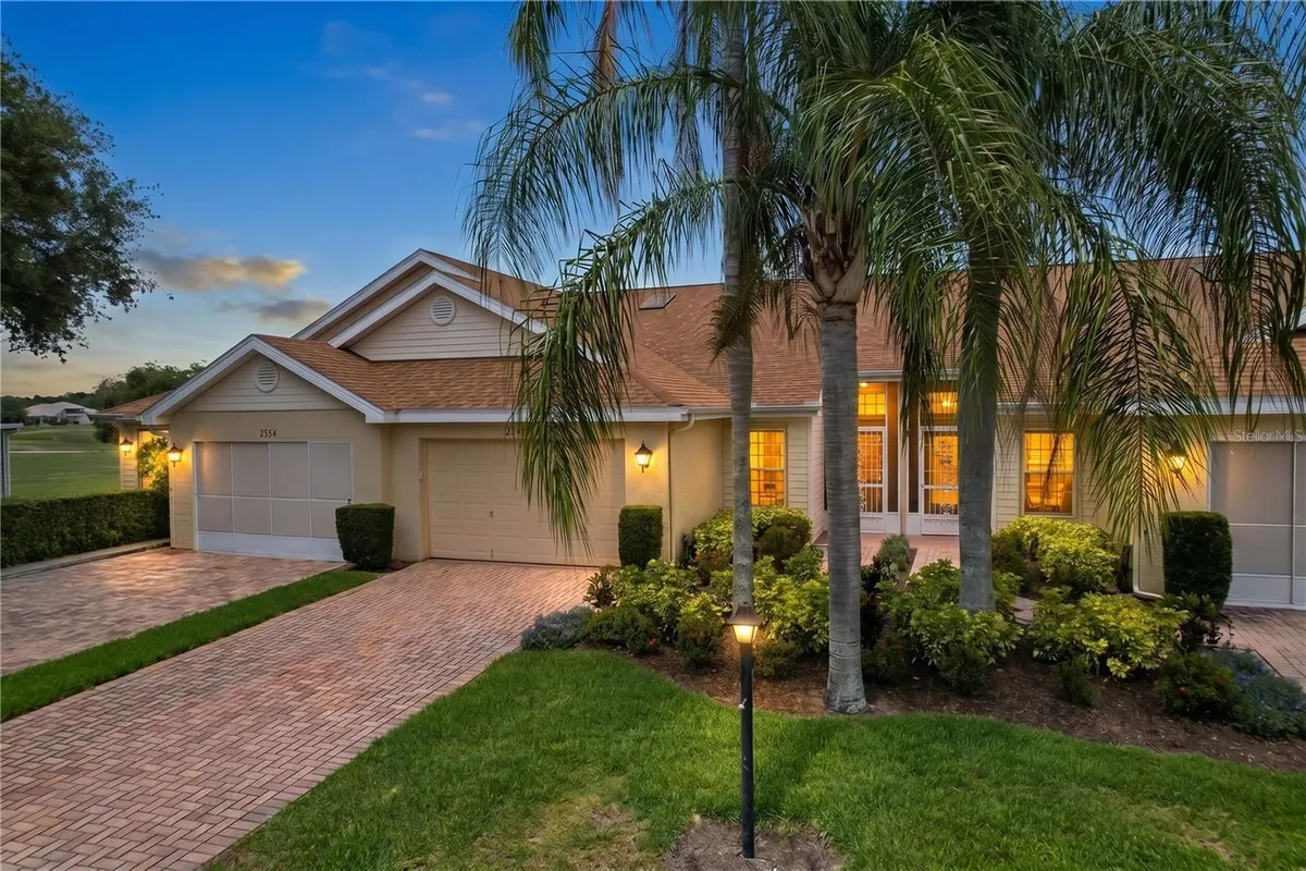 Property Slideshow image 1 of 68 | 2307 new orchard ct, Sun City Center, FL, 33573