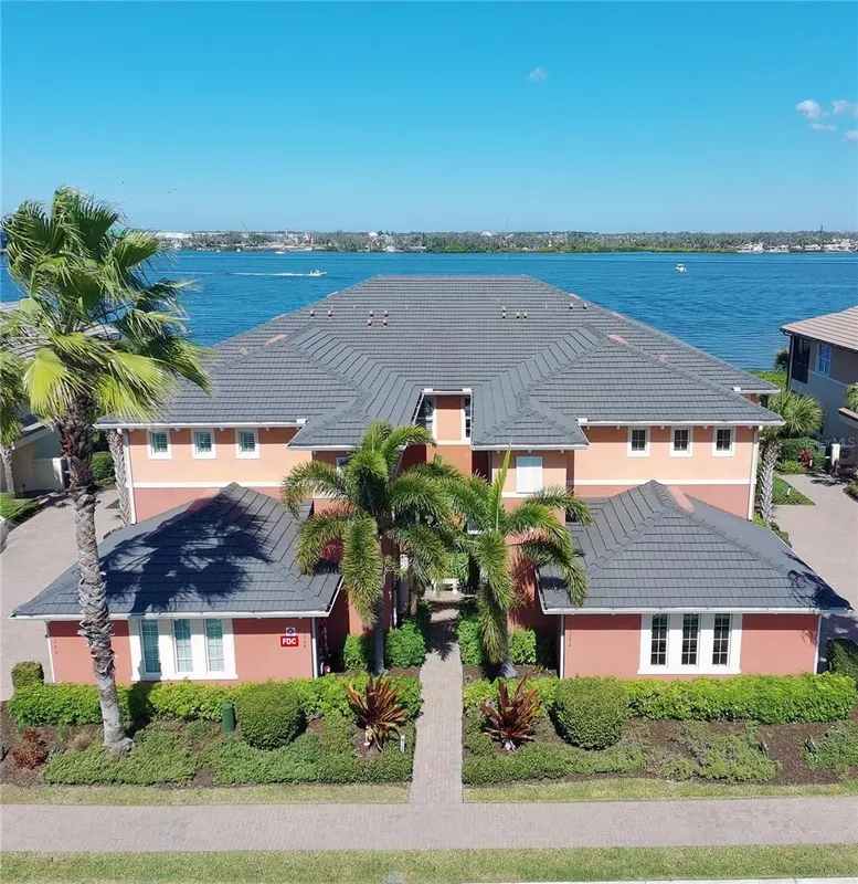 Property Slideshow image 1 of 45 | 1268 riverscape st c, Bradenton, FL, 34208