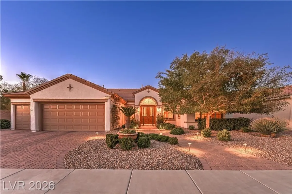 Property Slideshow image 1 of 47 | 3114 scotts valley dr, Henderson, NV, 89052