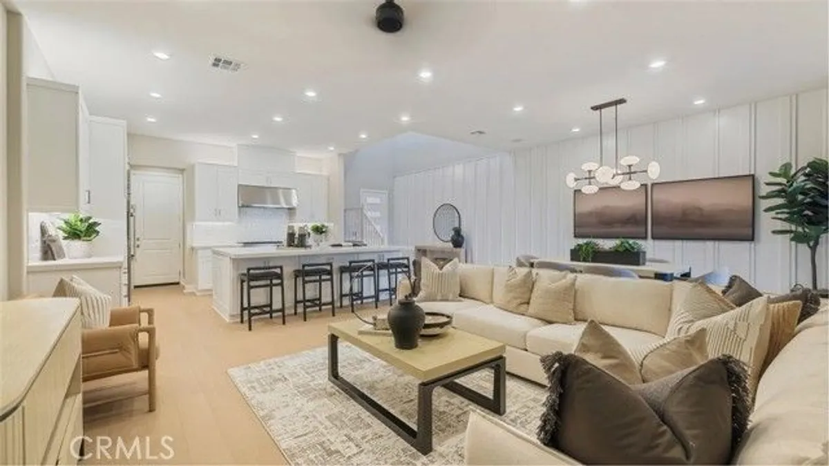 Property Slideshow image 1 of 34 | 1555 snowberry pl, Montebello, CA, 90640