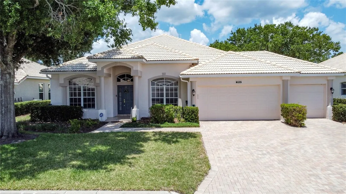 Property Slideshow image 1 of 72 | 3916 scarborough ct, Clermont, FL, 34711