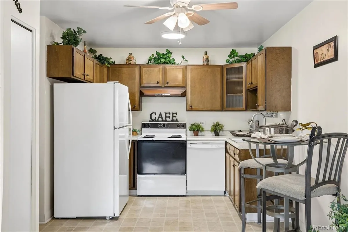Property Slideshow image 1 of 36 | 675 s alton way 12b, Denver, CO, 80247
