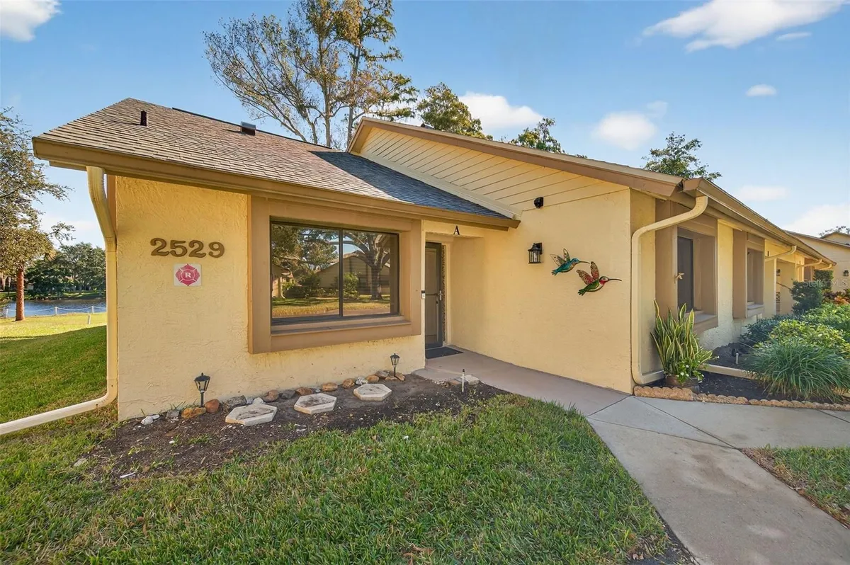 Property Slideshow image 1 of 34 | 2529 oakleaf ln 30a, Clearwater, FL, 33763
