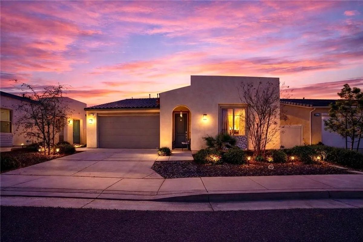 Property Slideshow image 1 of 42 | 1653 capri, Beaumont, CA, 92223