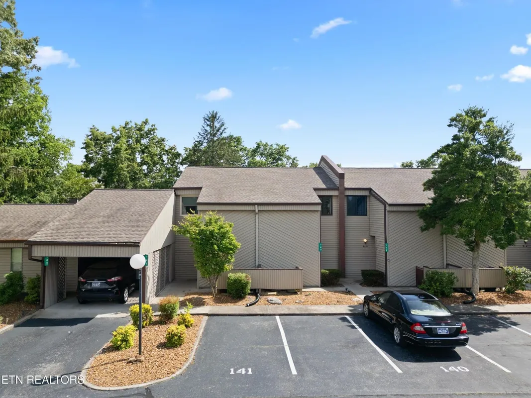 Property Slideshow image 1 of 30 | 7 lakeshore cir 141, Crossville, TN, 38558