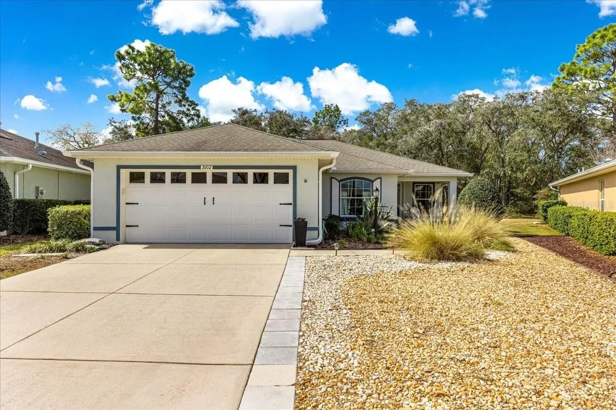Property Slideshow image 1 of 49 | 9102 sw 102nd cir, Ocala, FL, 34481
