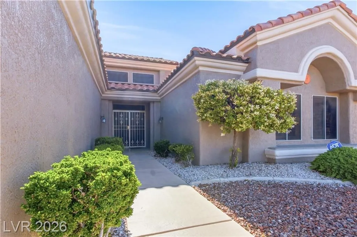 Property Slideshow image 1 of 58 | 2501 crooked corner st, Las Vegas, NV, 89134
