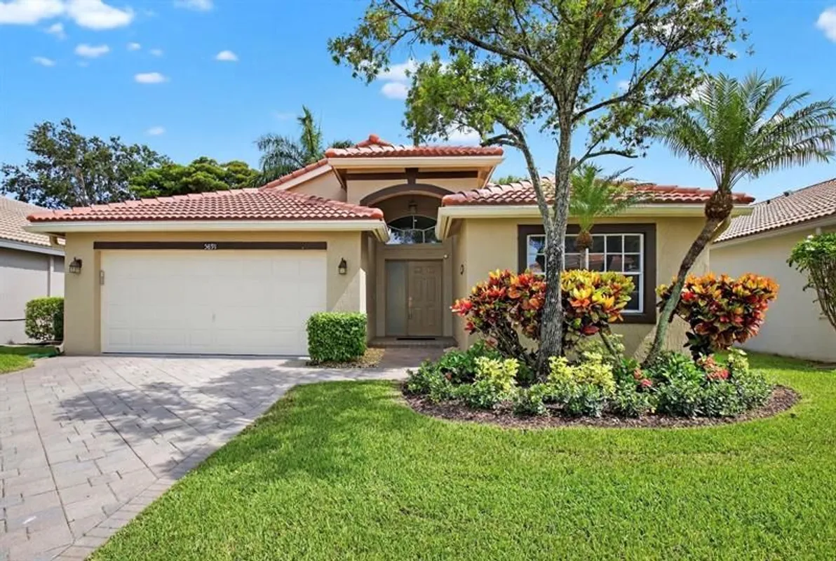 Property Slideshow image 1 of 62 | 5891 royal isles blvd, Boynton Beach, FL, 33437