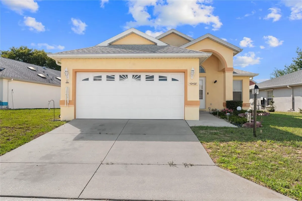 Property Slideshow image 1 of 28 | 10468 s drew bryant cir, Floral City, FL, 34436