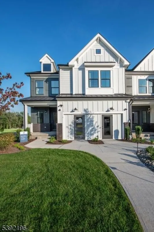 Property Slideshow image 1 of 18 | 20 whitaker ln, Far Hills, NJ, 07931