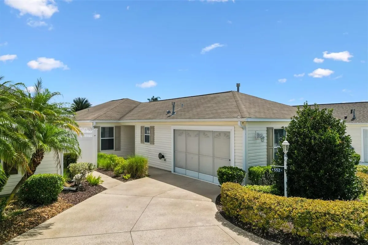 Property Slideshow image 1 of 41 | 552 audrey ln, The Villages, FL, 32162