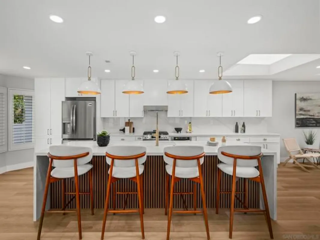 Property Slideshow image 1 of 73 | 4994 alicante way, Oceanside, CA, 92056