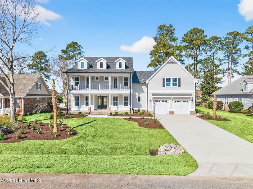 Property Slideshow image 1 of 34 | 520 s middleton dr, Calabash, NC, 28467