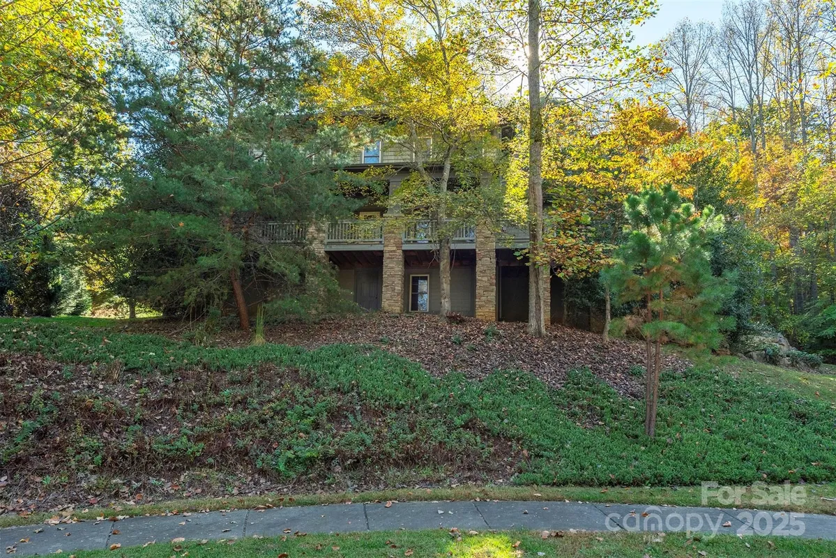 Property Slideshow image 1 of 48 | 4 yellow owl dr, Biltmore Lake, NC, 28715