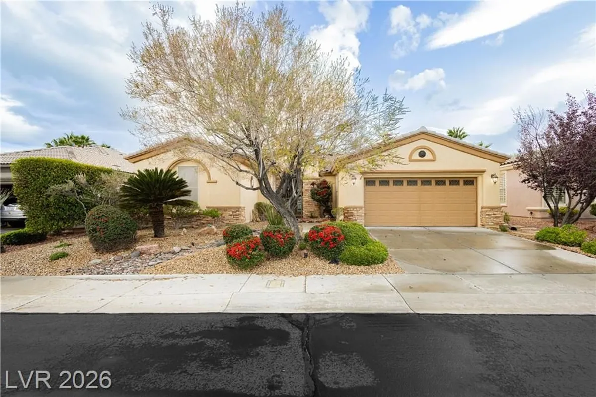 Property Slideshow image 1 of 29 | 10347 profeta ct, Las Vegas, NV, 89135