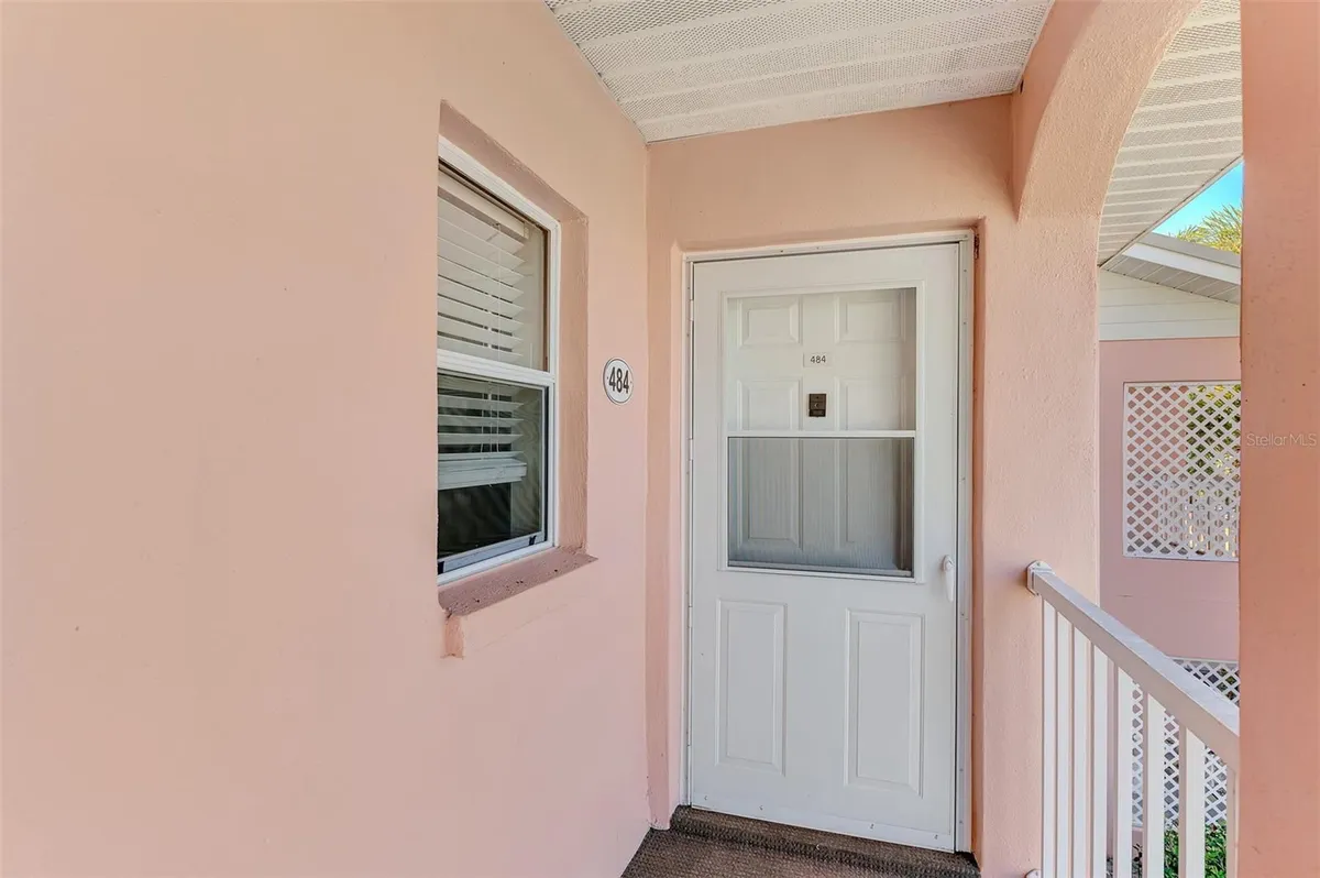 Property Slideshow image 1 of 38 | 458 cerromar rd 484, Venice, FL, 34293