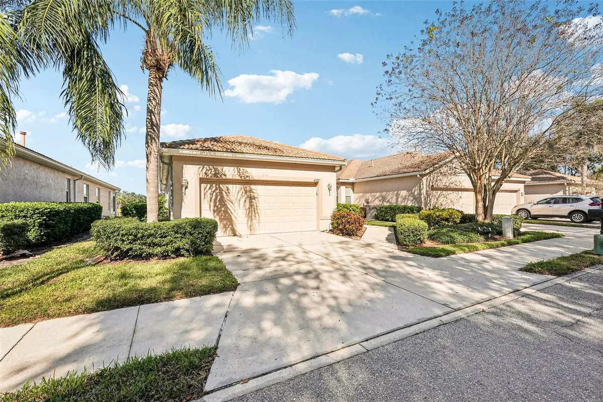 Property Slideshow image 1 of 52 | 4127 cascade falls dr, Sarasota, FL, 34243