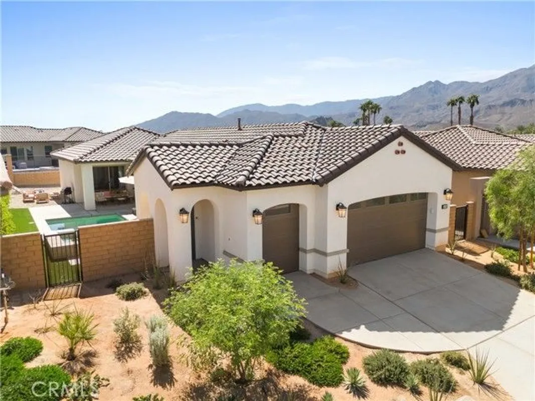Property Slideshow image 1 of 15 | 55724 isleworth, La Quinta, CA, 92253