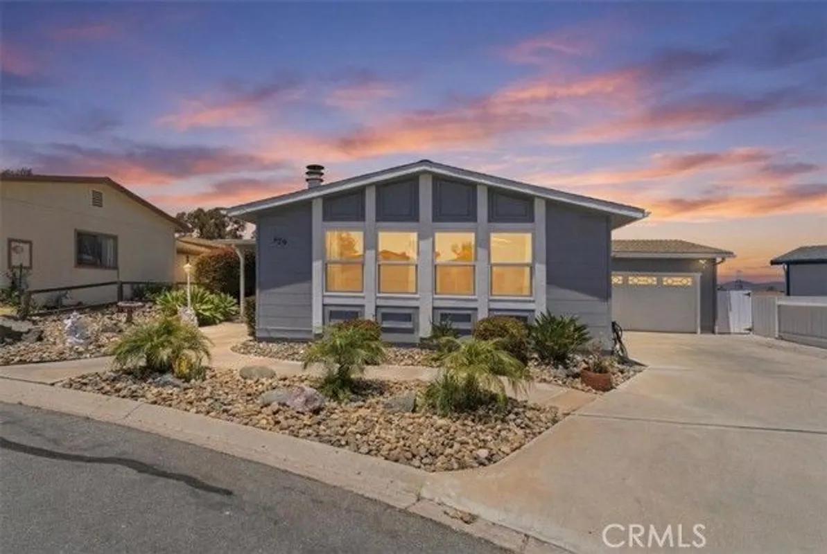 Property Slideshow image 1 of 56 | 629 via santiago, Vista, CA, 92081