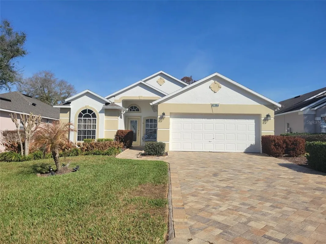 Property Slideshow image 1 of 52 | 3617 kingswood ct, Clermont, FL, 34711