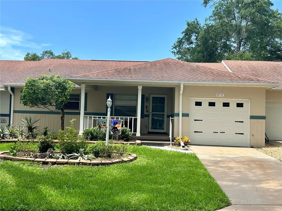 Property Slideshow image 1 of 31 | 8711 sw 96th ln c, Ocala, FL, 34481