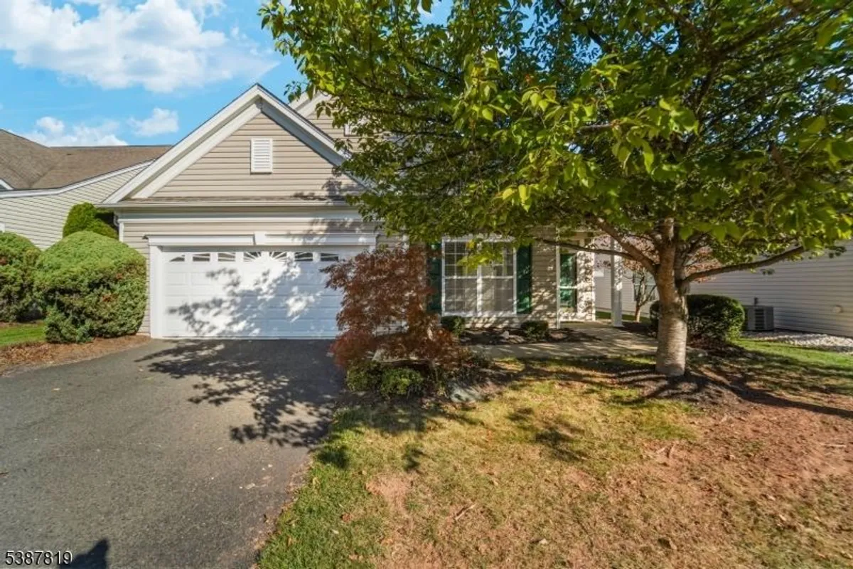 Property Slideshow image 1 of 23 | 373 windfall ln, Somerset, NJ, 08873