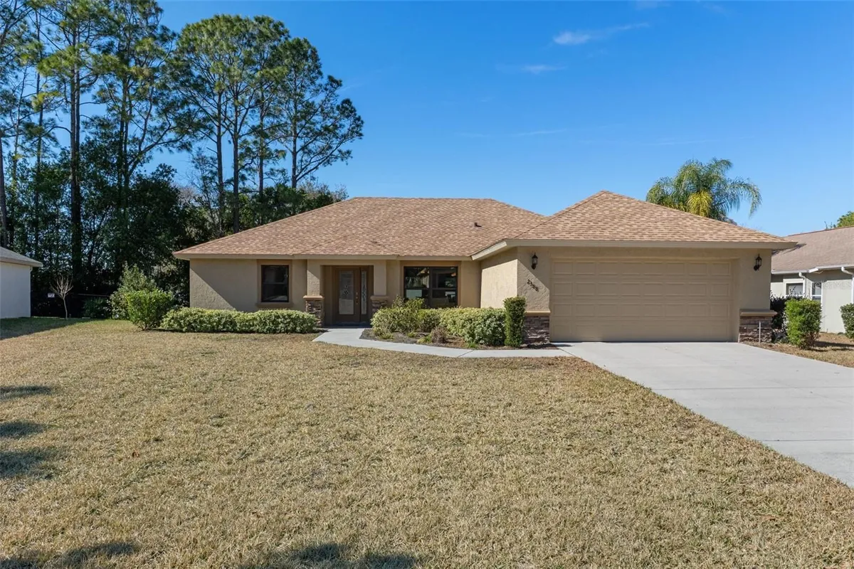 Property Slideshow image 1 of 48 | 2388 n brentwood cir, Lecanto, FL, 34461