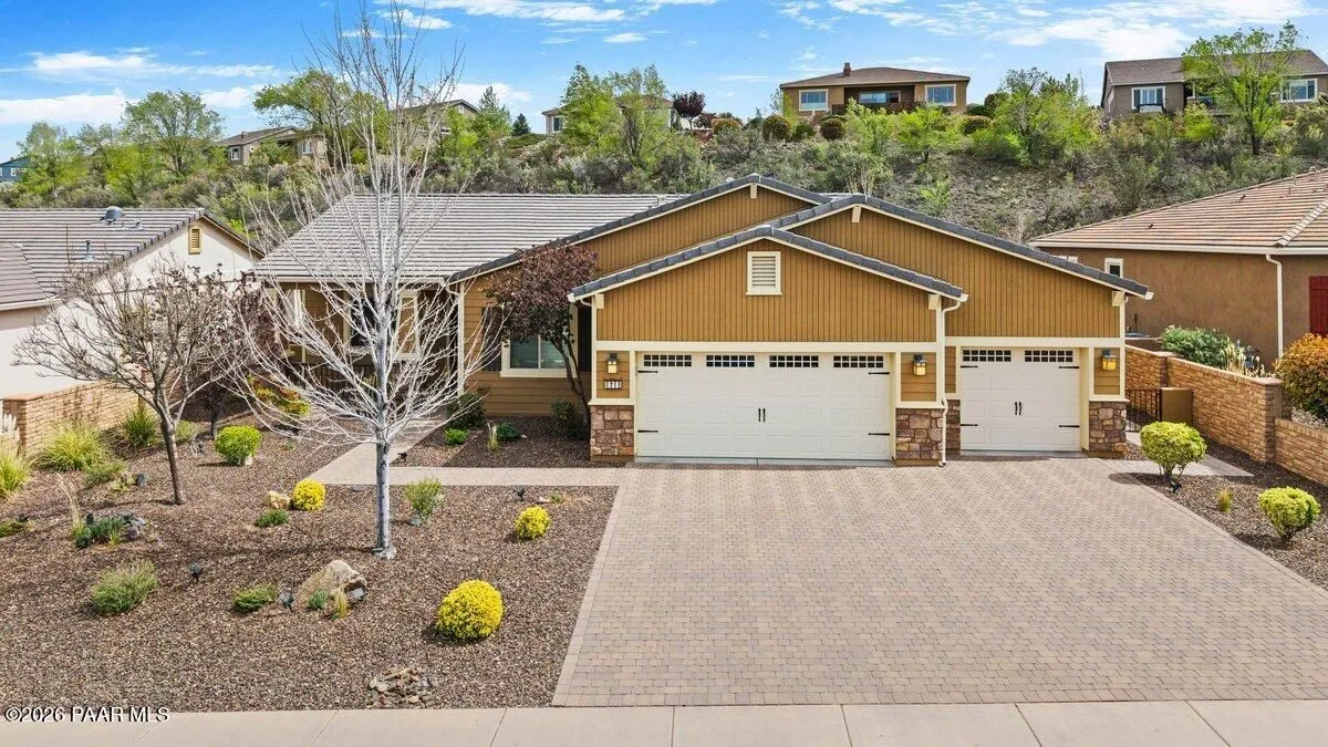Property Slideshow image 1 of 38 | 1711 trinity rose dr, Prescott, AZ, 86301