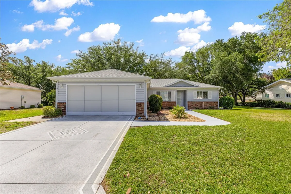 Property Slideshow image 1 of 55 | 8660 se 140th place rd, Summerfield, FL, 34491