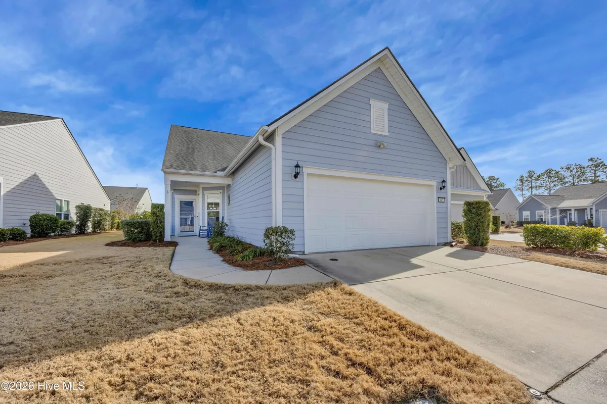 Property Slideshow image 1 of 55 | 443 deveraux dr, Wilmington, NC, 28412