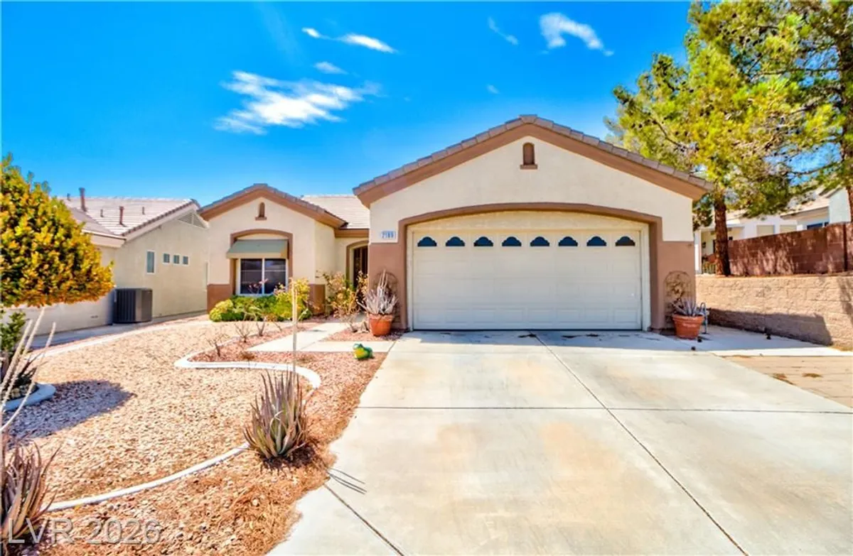 Property Slideshow image 1 of 2 | 2189 eagle watch dr, Henderson, NV, 89012