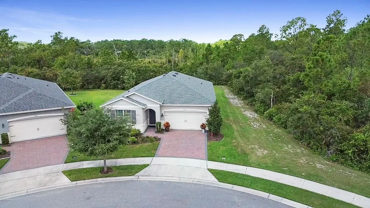 Property Slideshow image 1 of 68 | 3903 winged elm ct, Clermont, FL, 34714