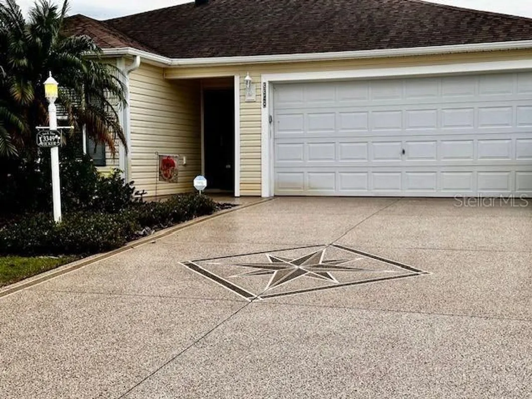 Property Slideshow image 1 of 15 | 3349 countryside path, The Villages, FL, 32163