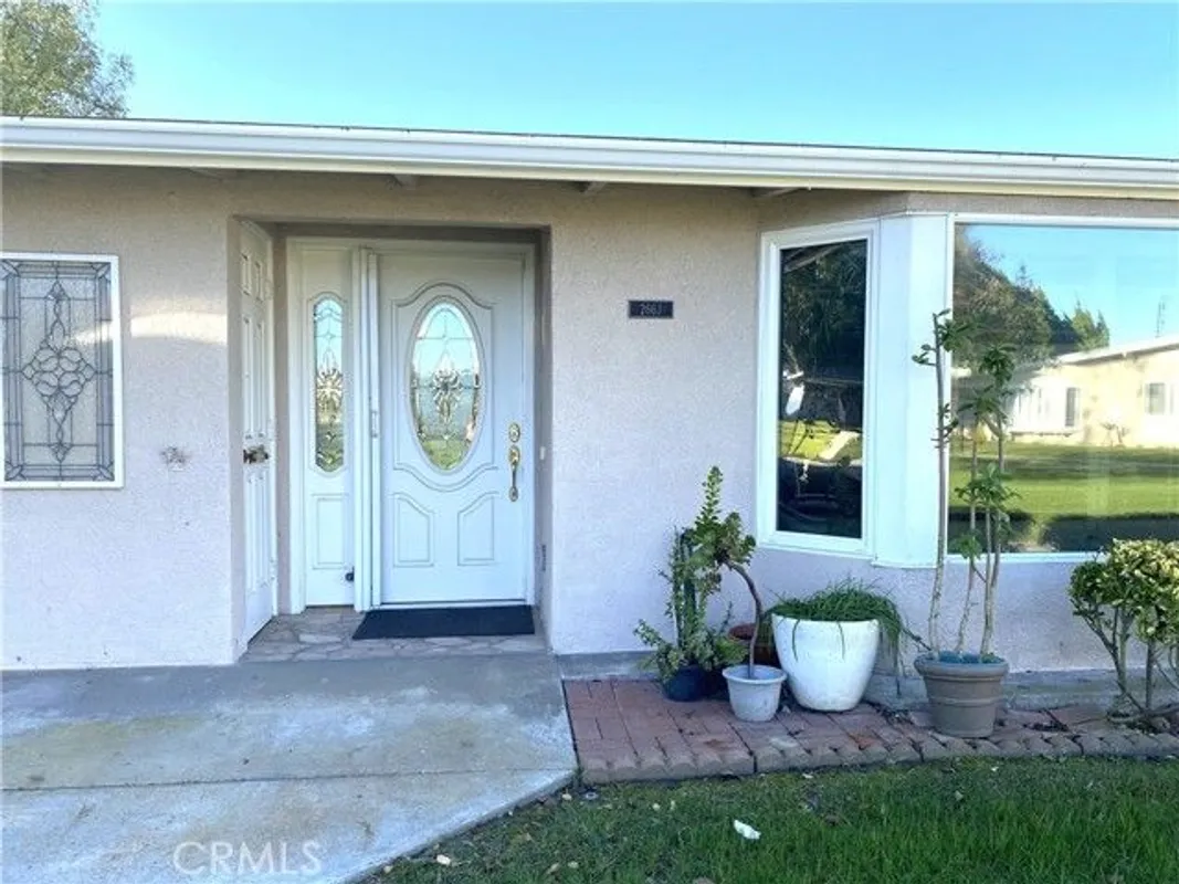 Property Slideshow image 1 of 23 | 13151 shawnee ln, Seal Beach, CA, 90740