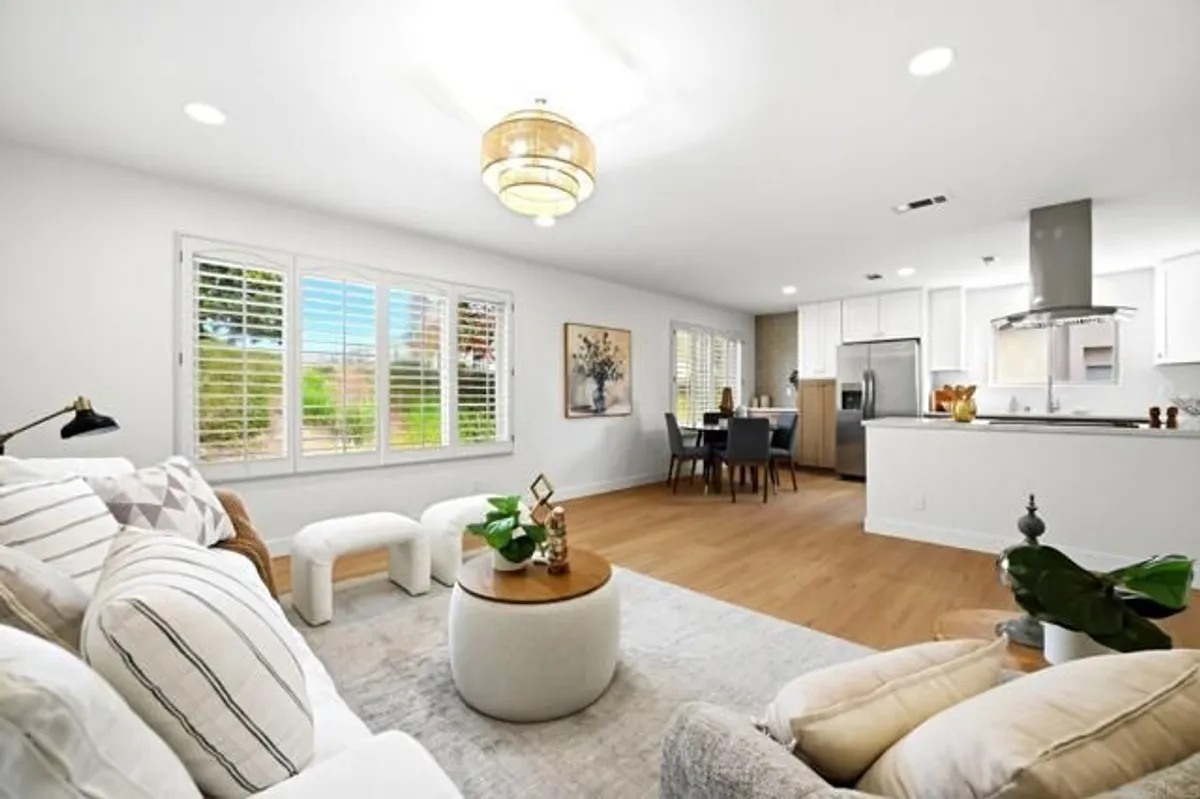 Property Slideshow image 1 of 28 | 4384 albatross way, Oceanside, CA, 92057