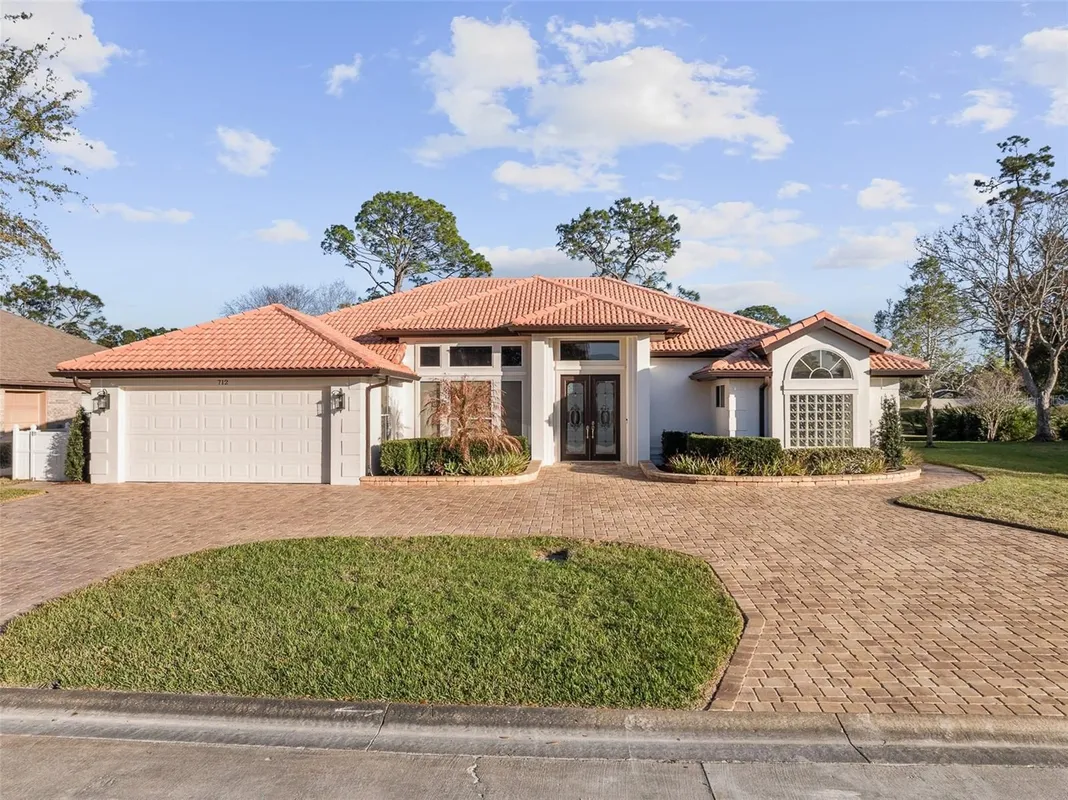 Property Slideshow image 1 of 83 | 712 dolphin head ln, Ormond Beach, FL, 32174