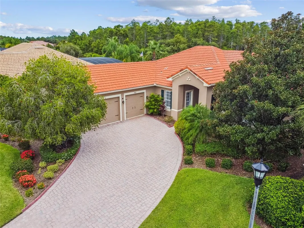 Property Slideshow image 1 of 56 | 542 viterra ct, Kissimmee, FL, 34759