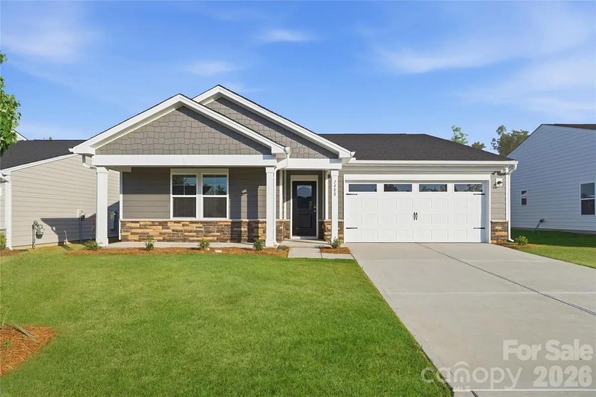 Property Slideshow image 1 of 31 | 1488 ardmore dr, Sherrills Ford, NC, 28673